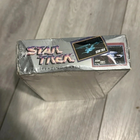 1991 Star Trek 25th Anniversary Official Trading Cards Box 36 Packs SEAL… - Picture 5 of 6
